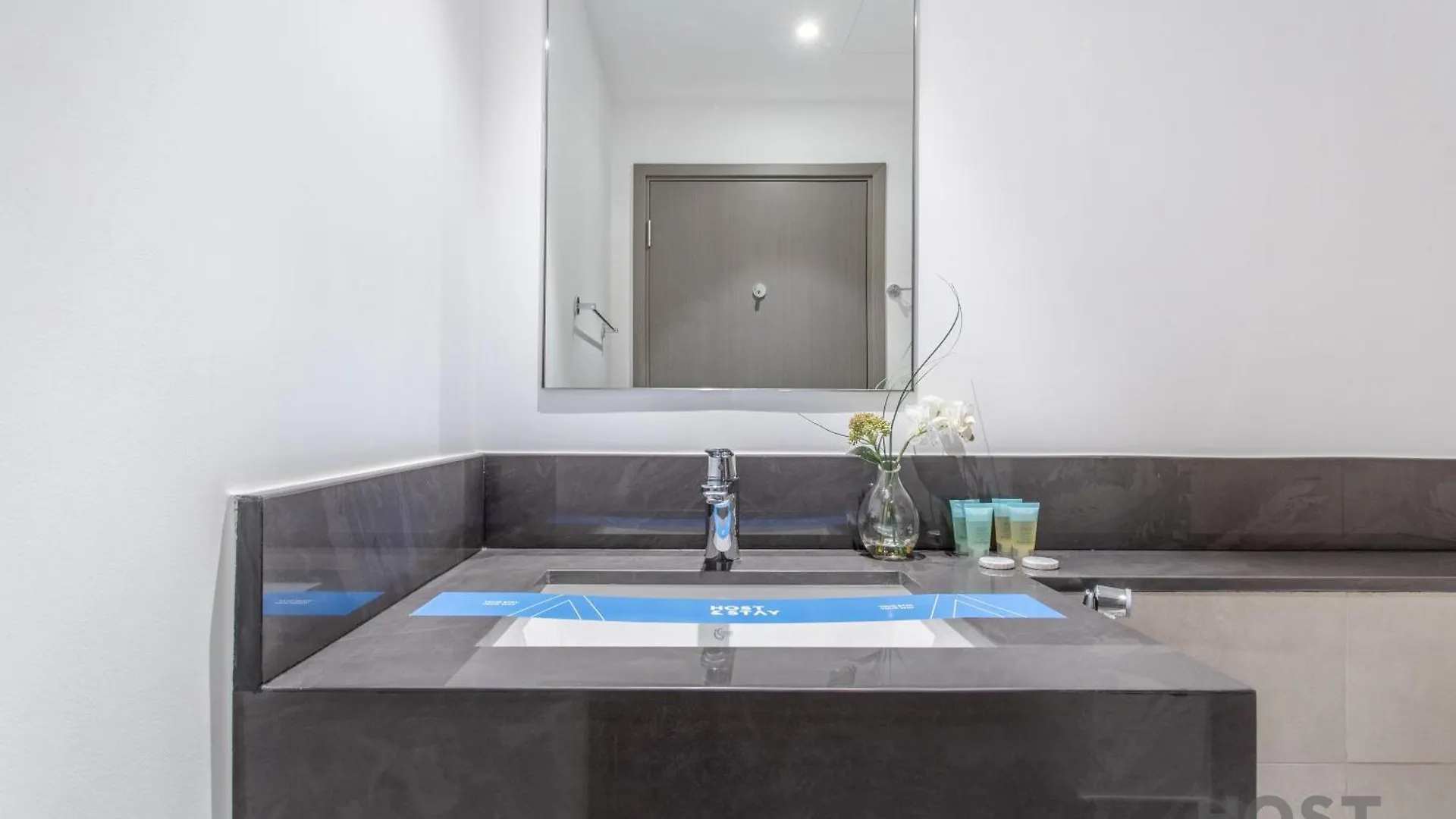 Апартаменты Luxurious 2 Br- Dubai Creek Harbour - Host & Stay