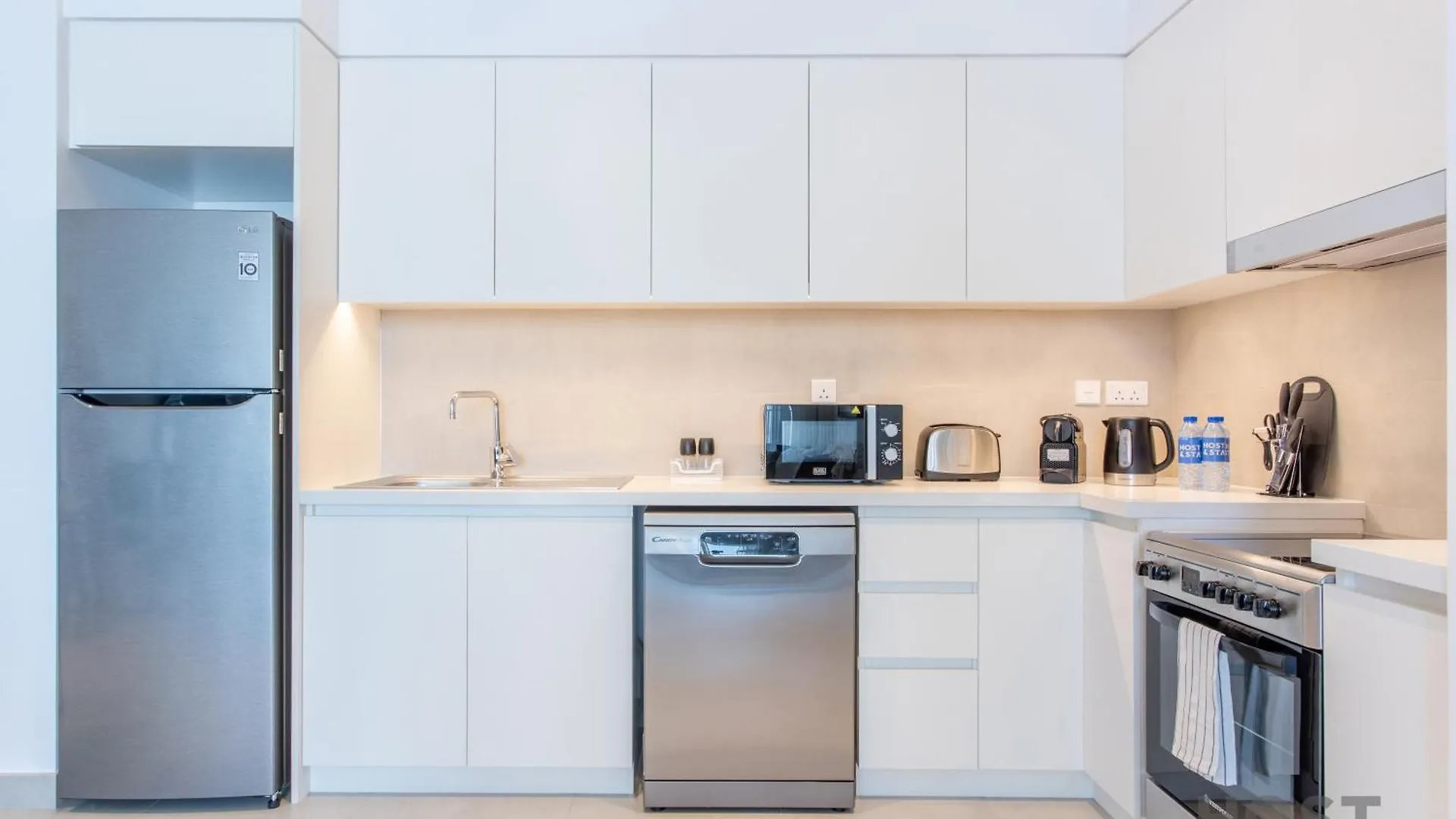 Luxurious 2 Br- Dubai Creek Harbour - Host & Stay
